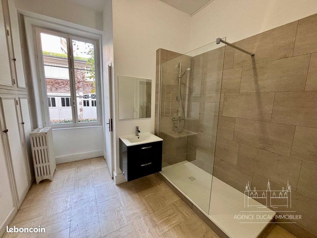Appartement à vendre, 448m², Nevers