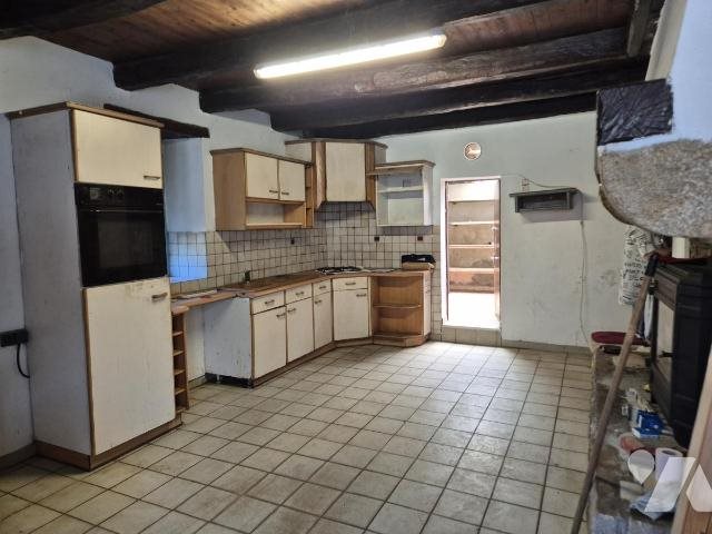Maison à vendre, 71m², Corseul