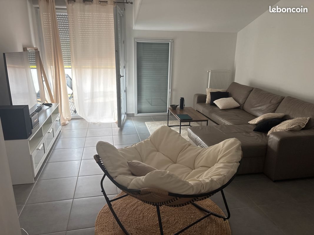 Appartement à louer, 68m², Fenouillet