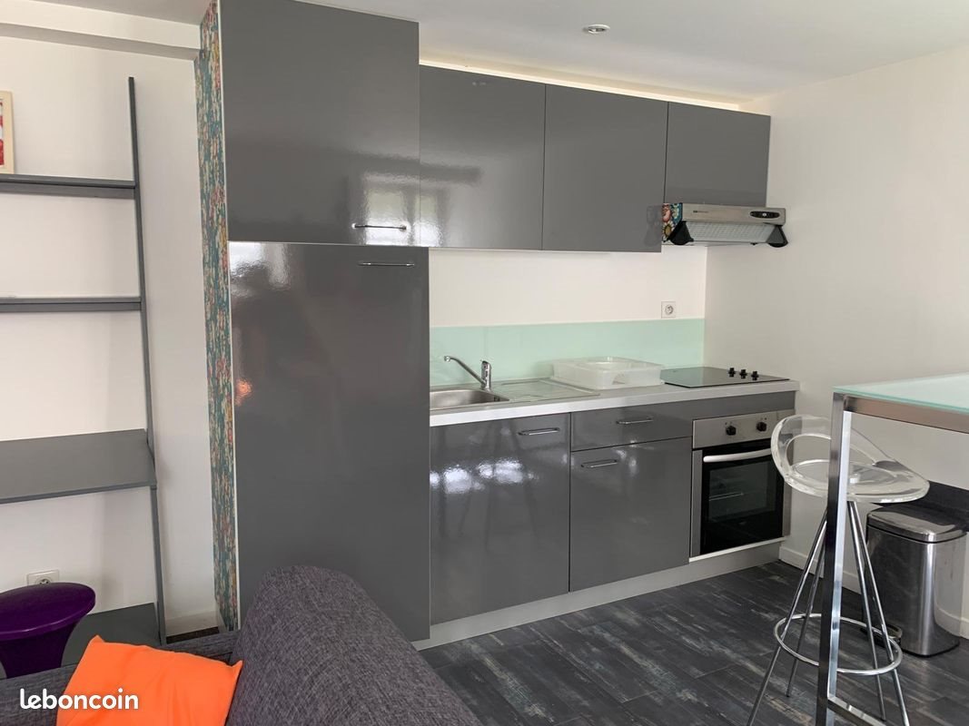 Appartement à louer, 33m², Pau