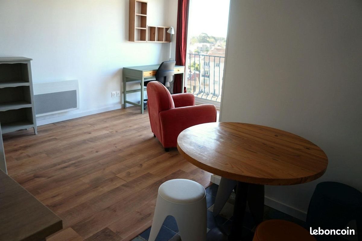 Appartement à louer, 31m², Pau