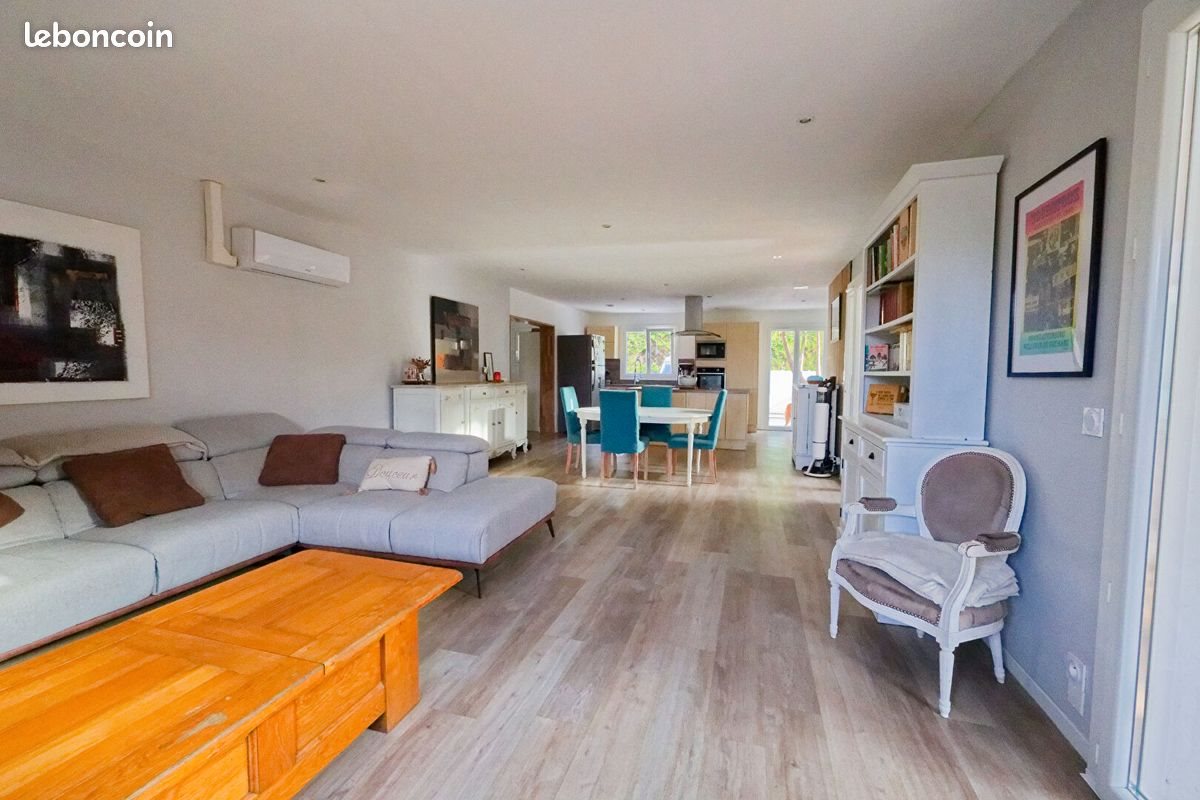 Maison à vendre, 240m², Saint-Martin-de-Seignanx