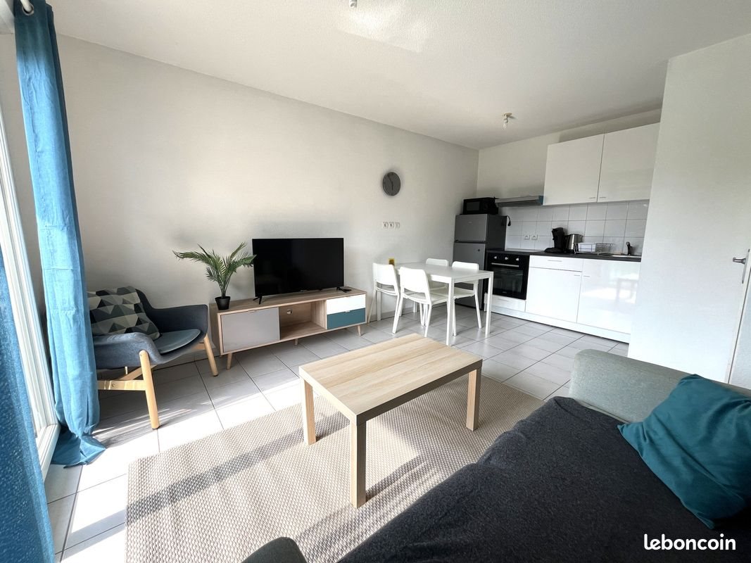 Appartement à louer, 33m², Saint-Quentin-de-Baron