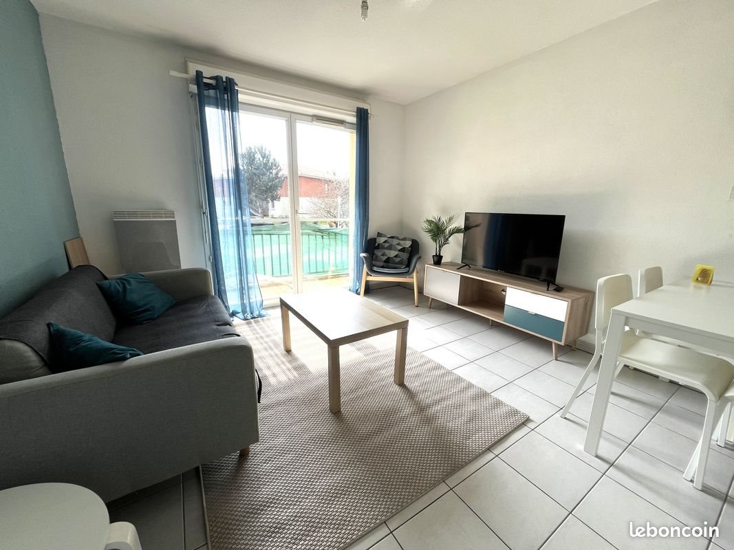 Appartement à louer, 33m², Saint-Quentin-de-Baron