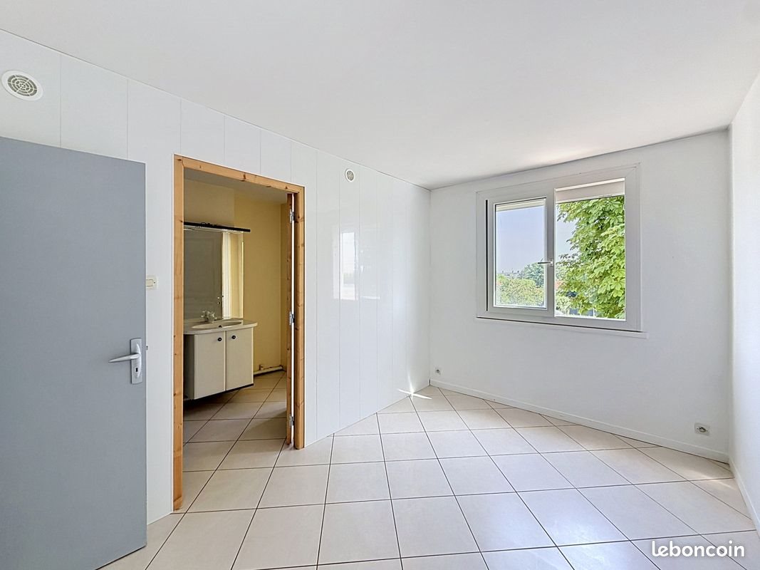 Appartement à louer, 69m², Carbon-Blanc