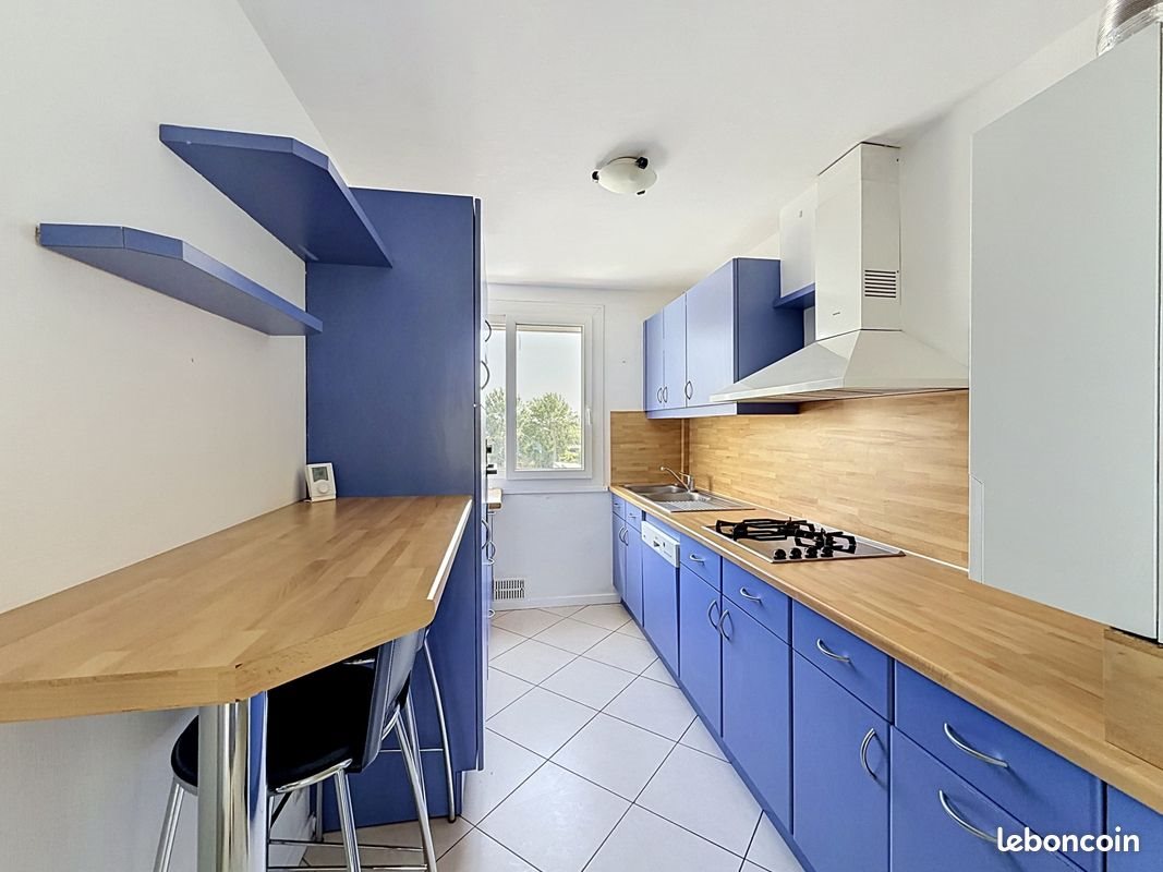 Appartement à vendre, 69m², Carbon-Blanc