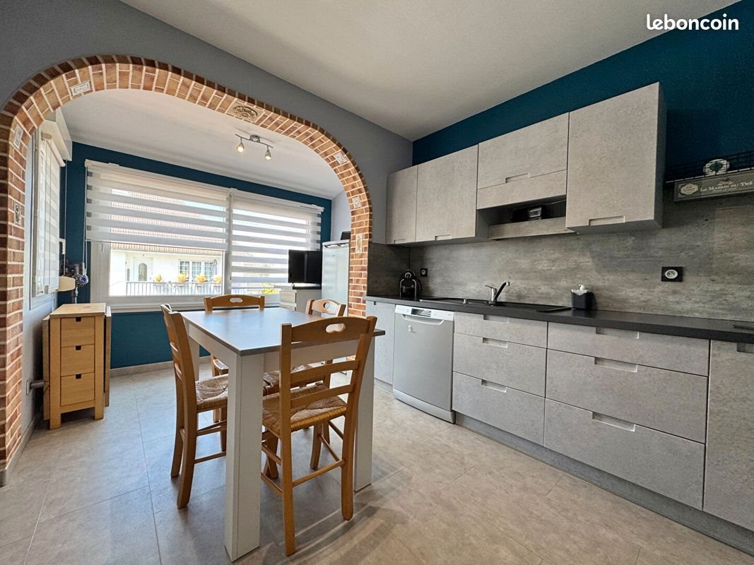 Maison à vendre, 78m², Bricquebec