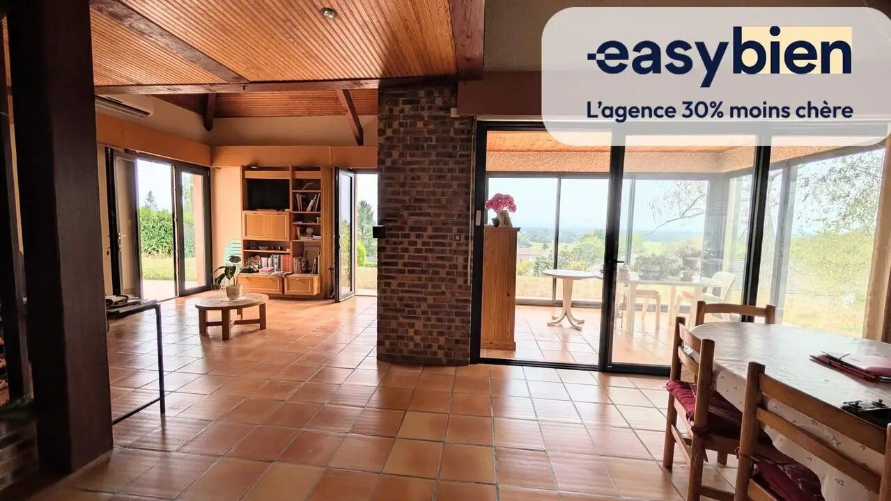 Maison à vendre, 130m², Buros