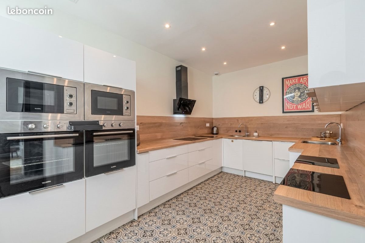 Maison à louer, 253m², Lille