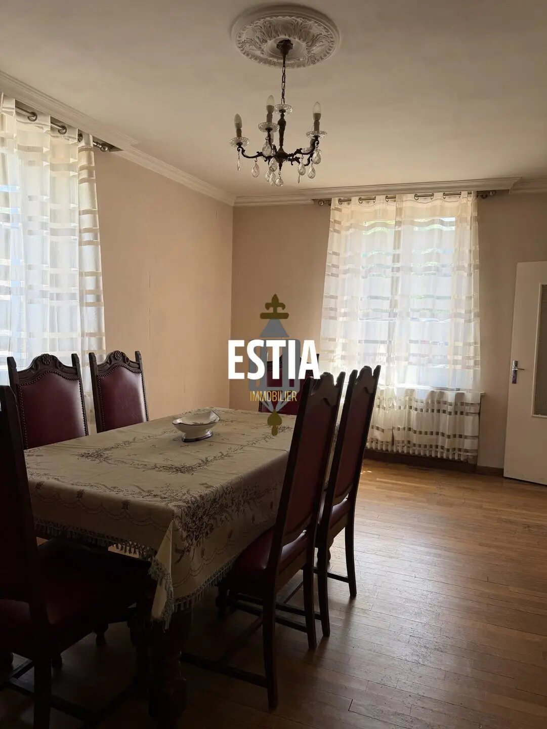 Maison à vendre, 116m², Mirecourt