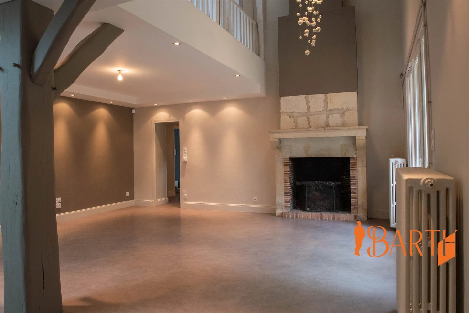 Maison à vendre, 248m², Bourges