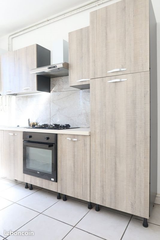 Appartement à louer, 46m², Saint-Étienne