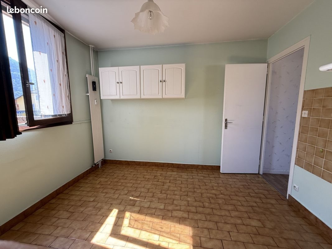 Appartement à louer, 64m², Ugine