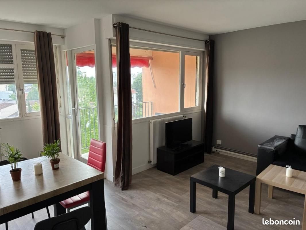 Appartement à louer, 66m², Bordeaux