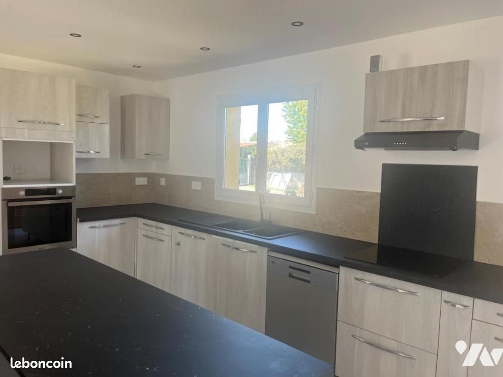 Maison à vendre, 100m², Pointis-de-Rivière