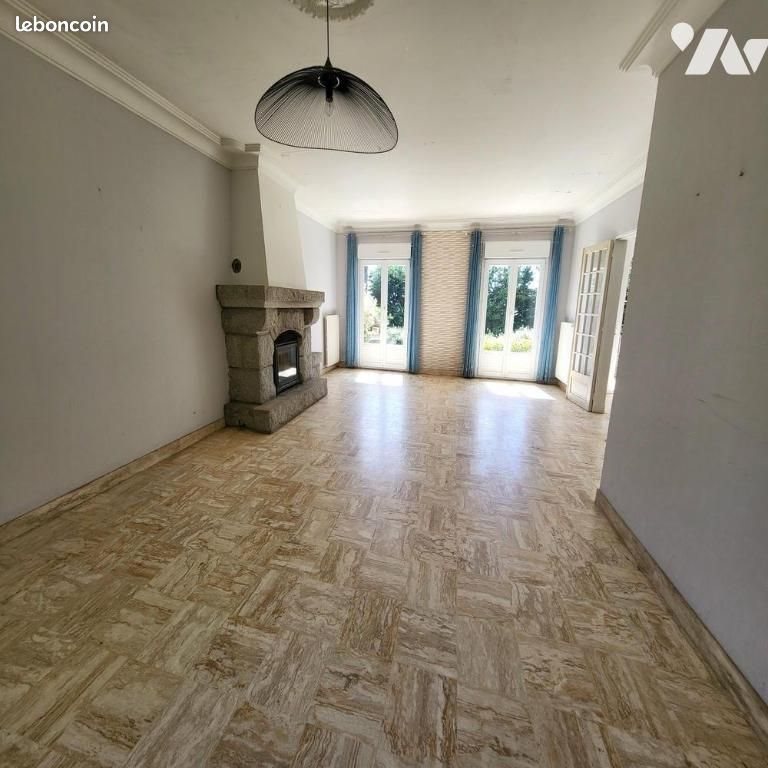 Maison à vendre, 137m², Châteauneuf-du-Faou