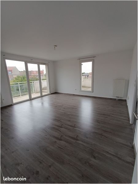 Appartement à louer, 83m², Loos