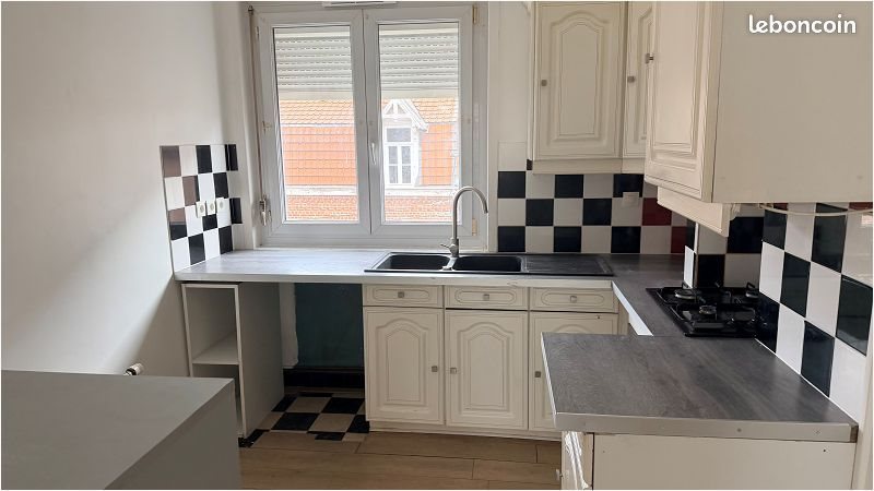Appartement à louer, 66m², La Madeleine