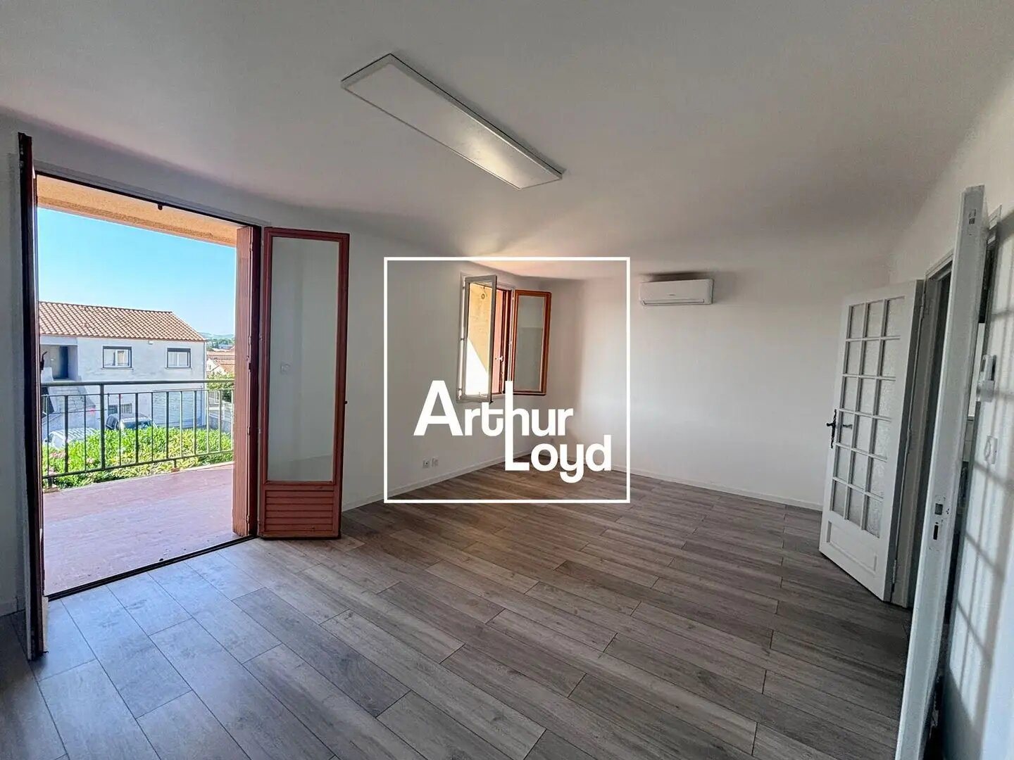 Appartement à louer, 101m², Nîmes