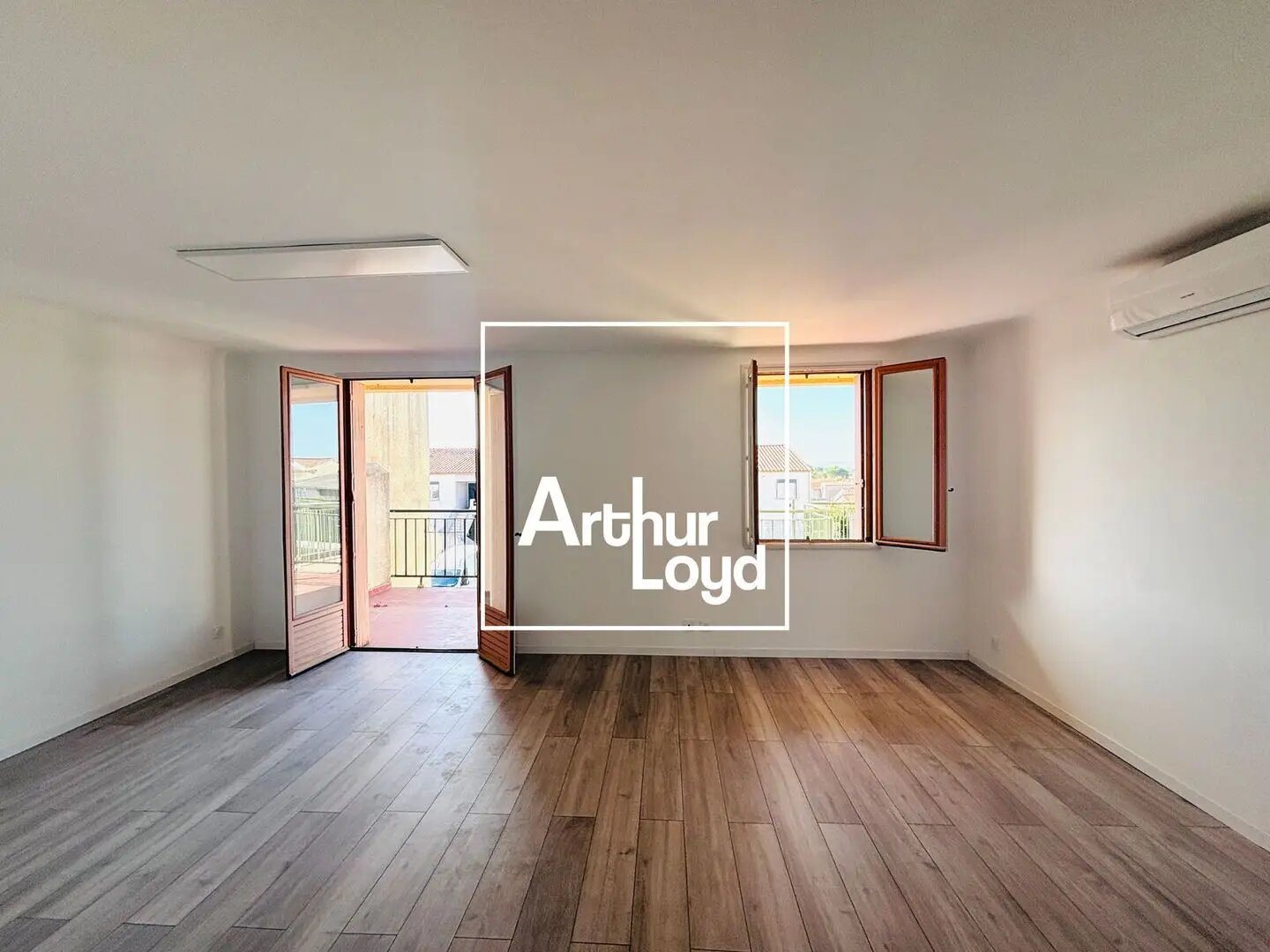Appartement à louer, 101m², Nîmes