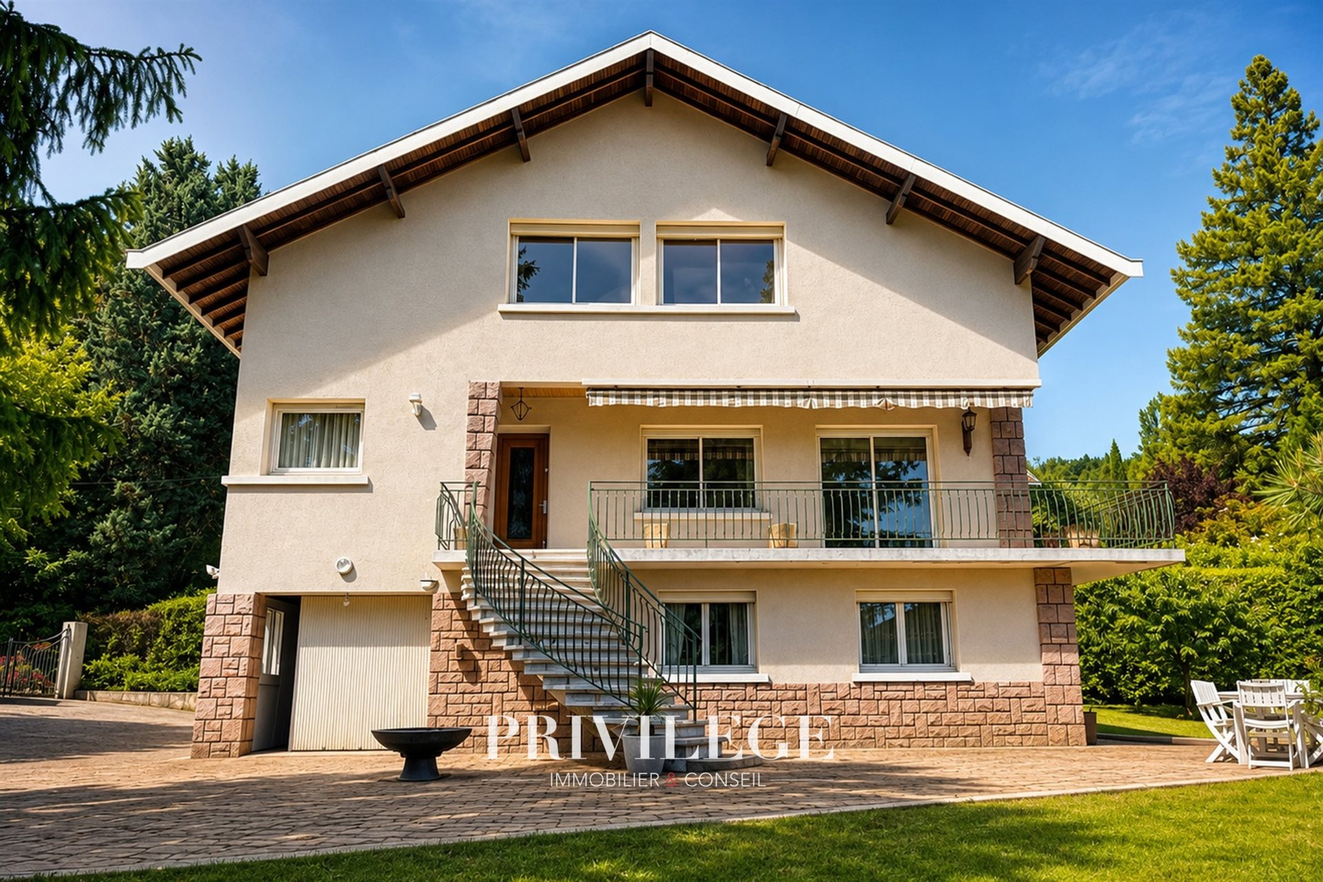 Maison à vendre, 229m², Saint-Cyr-au-Mont-d'Or