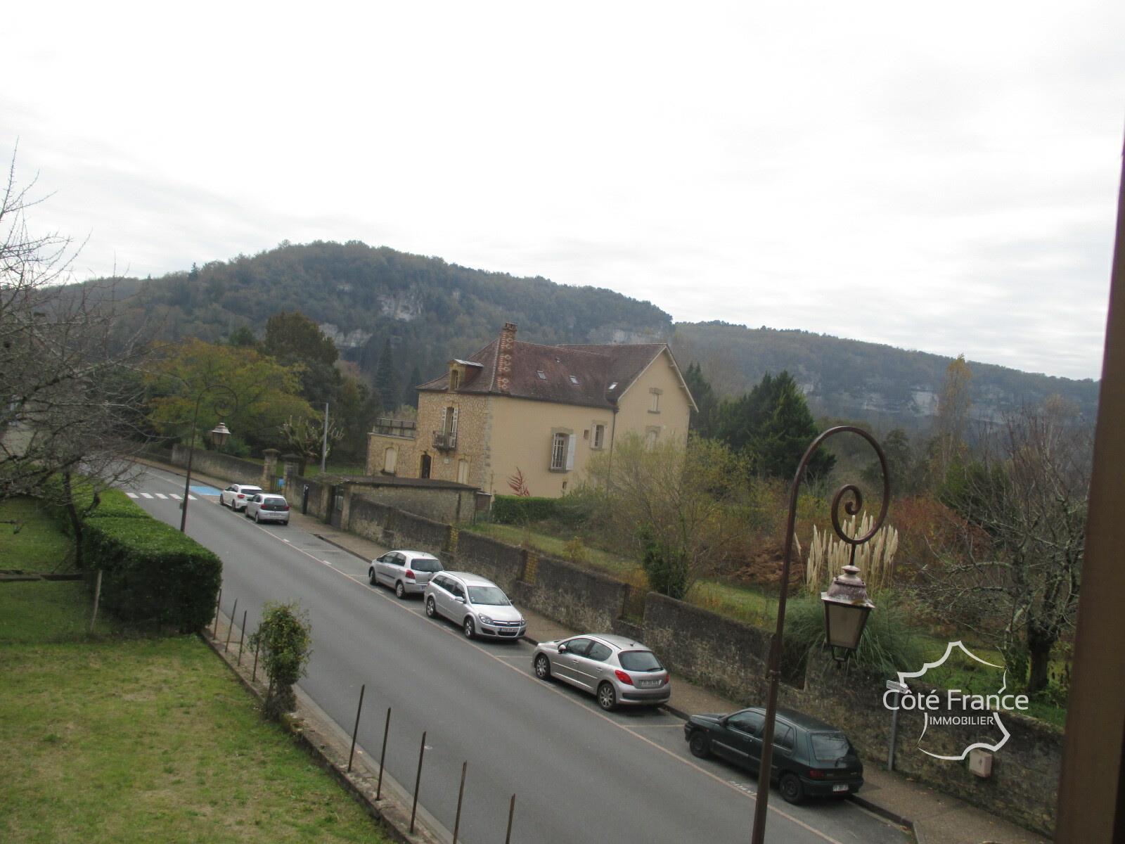 Maison à vendre, 106m², Les Eyzies-de-Tayac-Sireuil