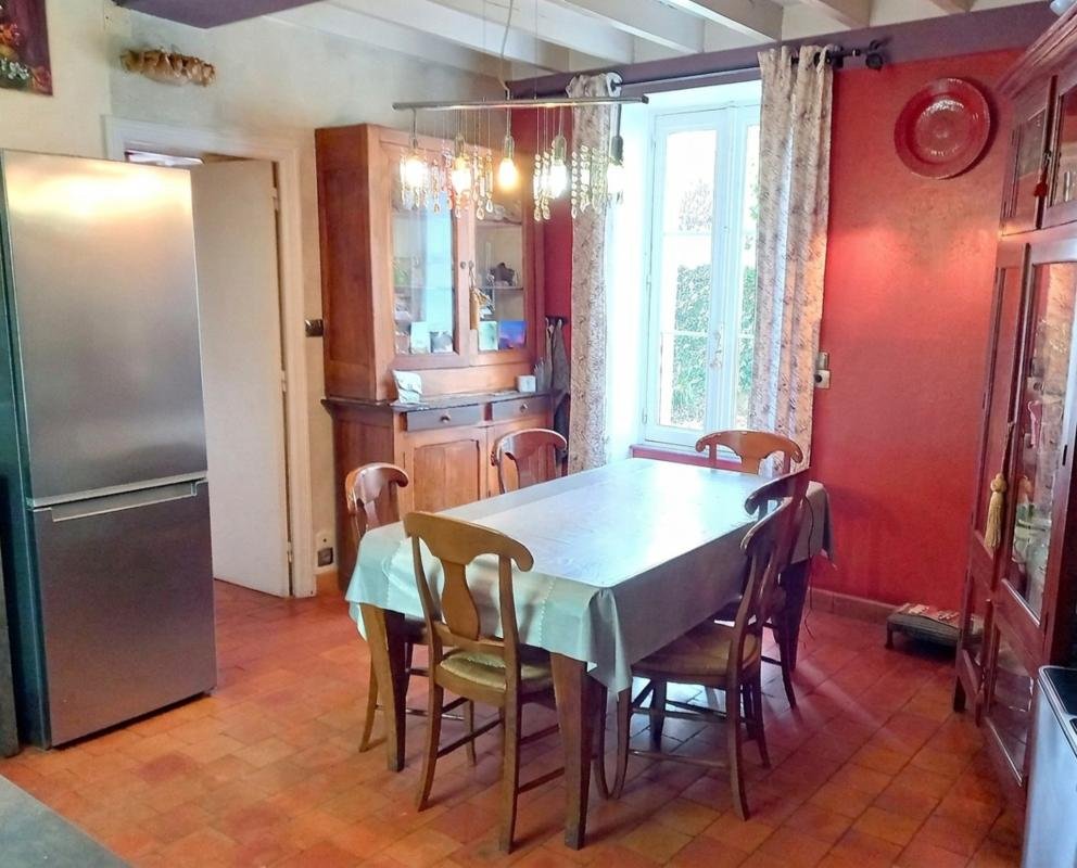 Maison à vendre, 234m², Soulgé-sur-Ouette