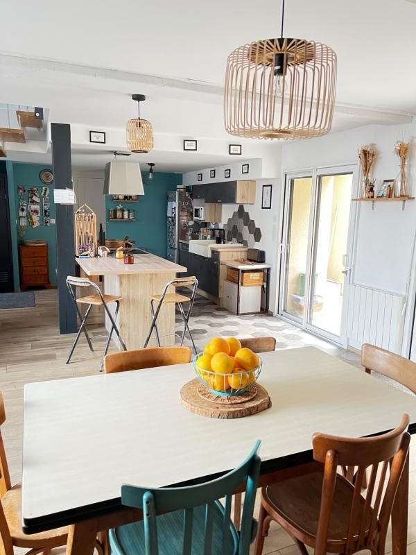Maison à vendre, 162m², Laval