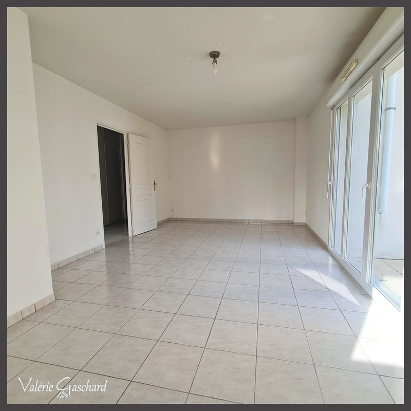 Appartement à vendre, 70m², Saint-Seurin-sur-l'Isle