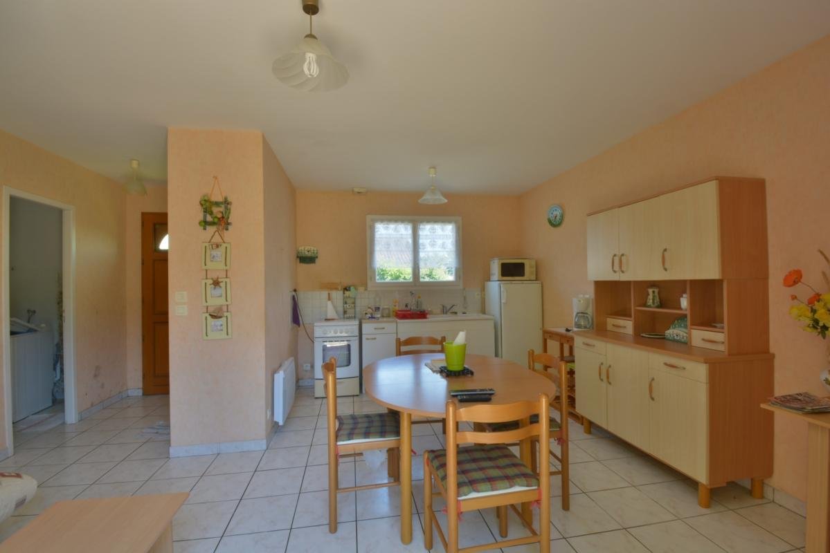 Maison à louer, 40m², Saint-Seurin-sur-l'Isle