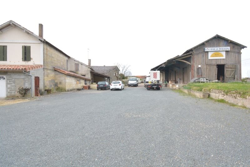 Maison à vendre, 130m², Les Eglisottes-et-Chalaures