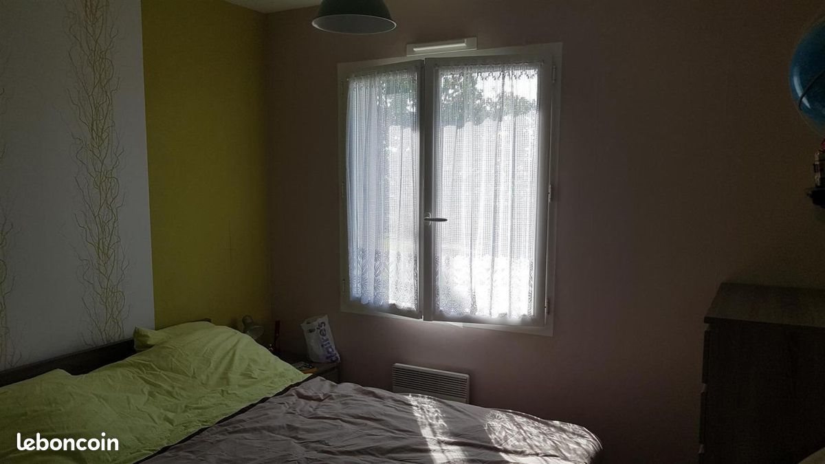 Maison à louer, 93m², Montournais