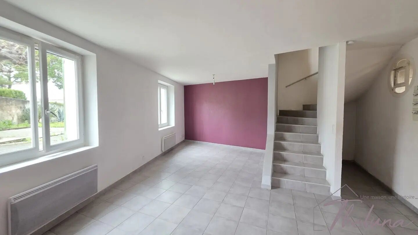 Maison à vendre, 104m², Jonquières-Saint-Vincent