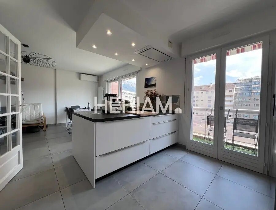 Appartement à vendre, 97m², Annecy