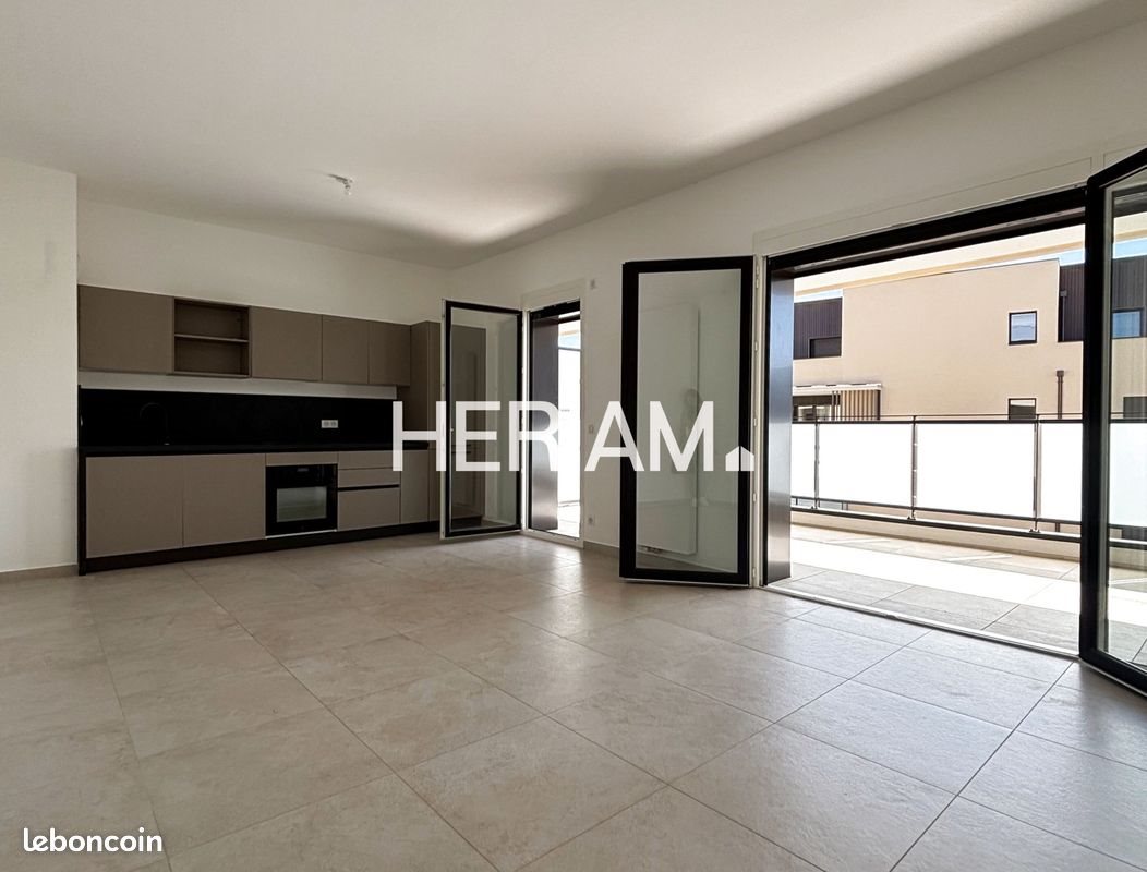 Appartement à vendre, 66m², Ferney-Voltaire