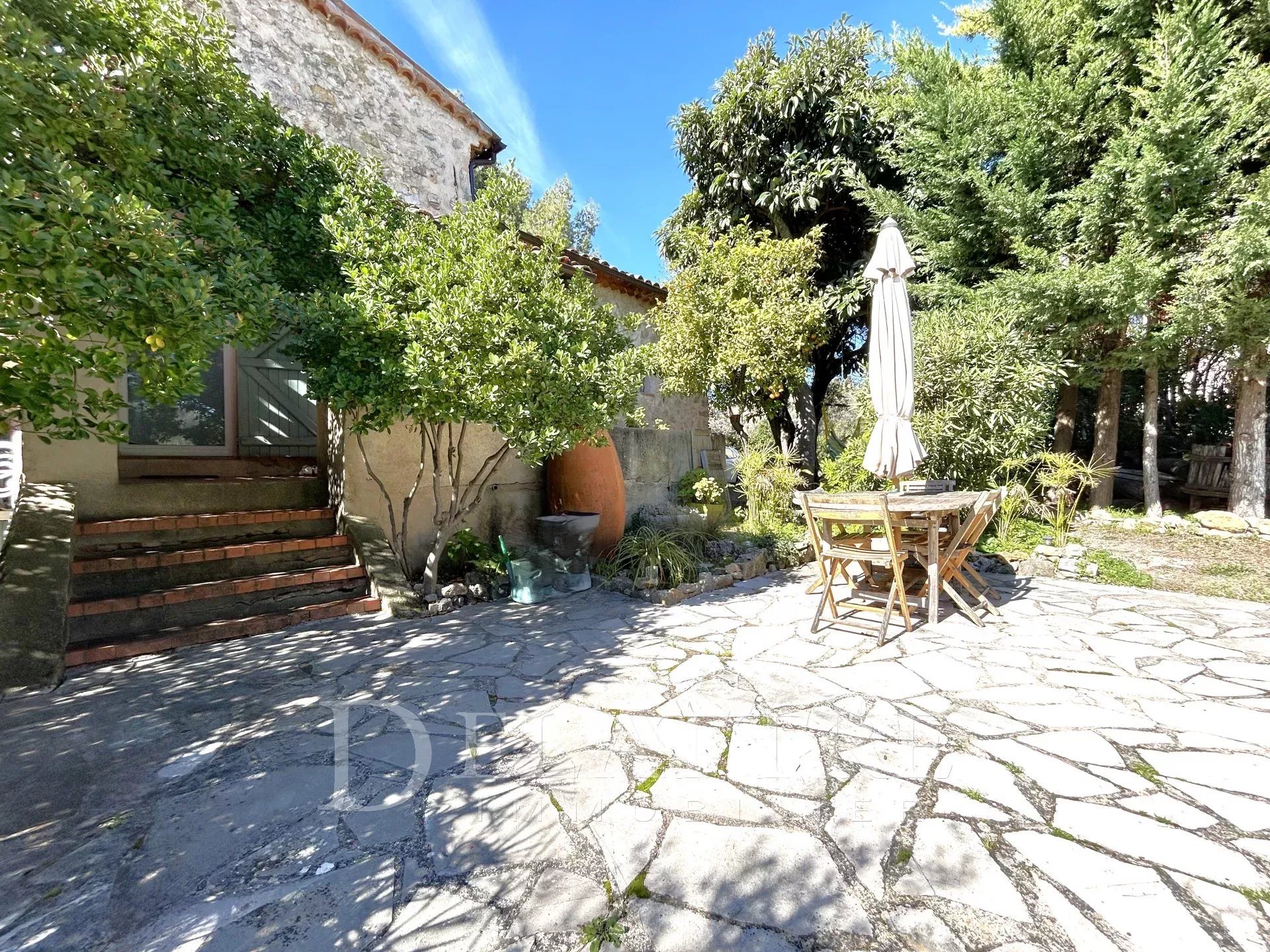 Maison à vendre, 101m², Le Rouret