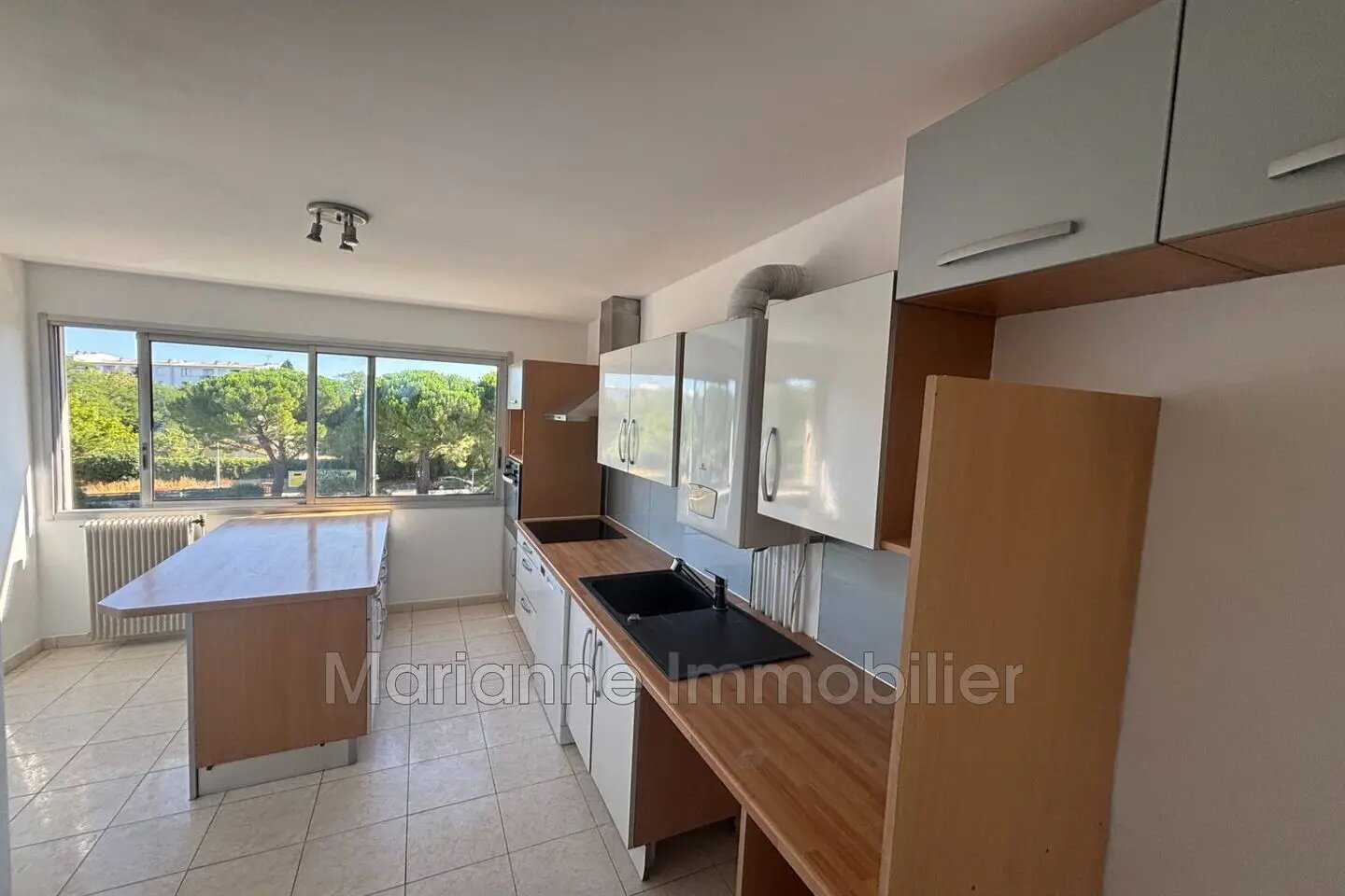 Appartement à louer, 120m², Montpellier