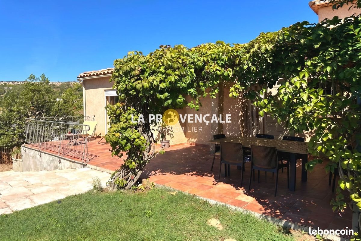 Maison à vendre, 140m², Meyreuil
