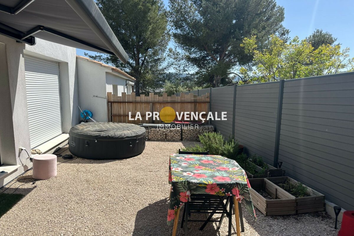 Maison à vendre, 76m², Aubagne