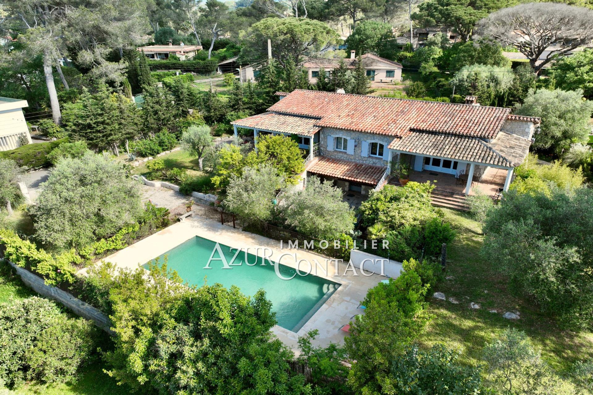 Maison à vendre, 224m², Le Cannet