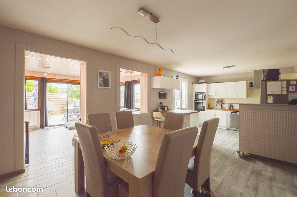Maison à vendre, 119m², Plouédern