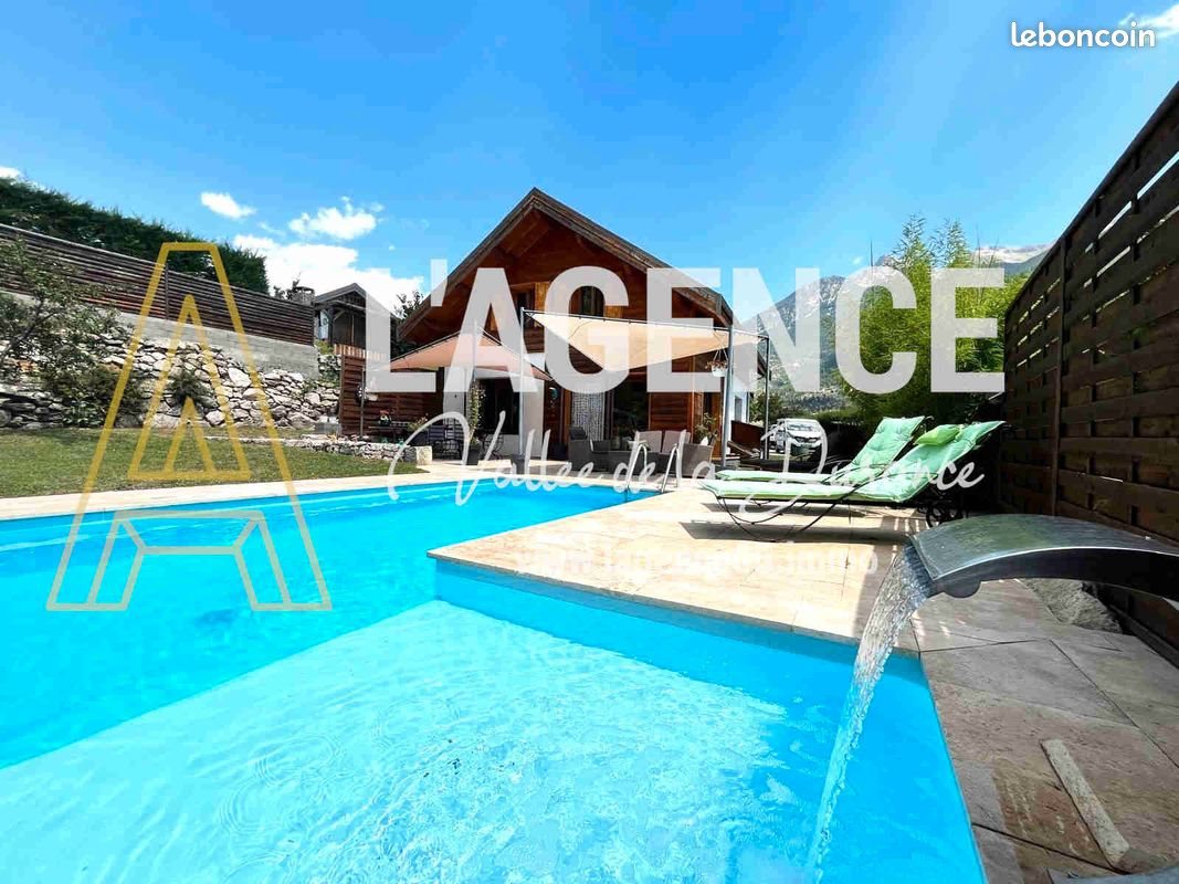 Maison à vendre, 139m², L'Argentière-la-Bessée