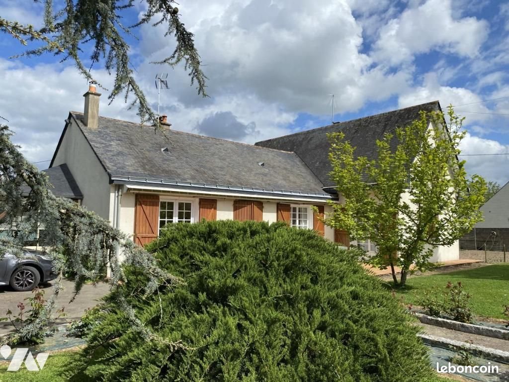 Maison à vendre, 141m², Etriché