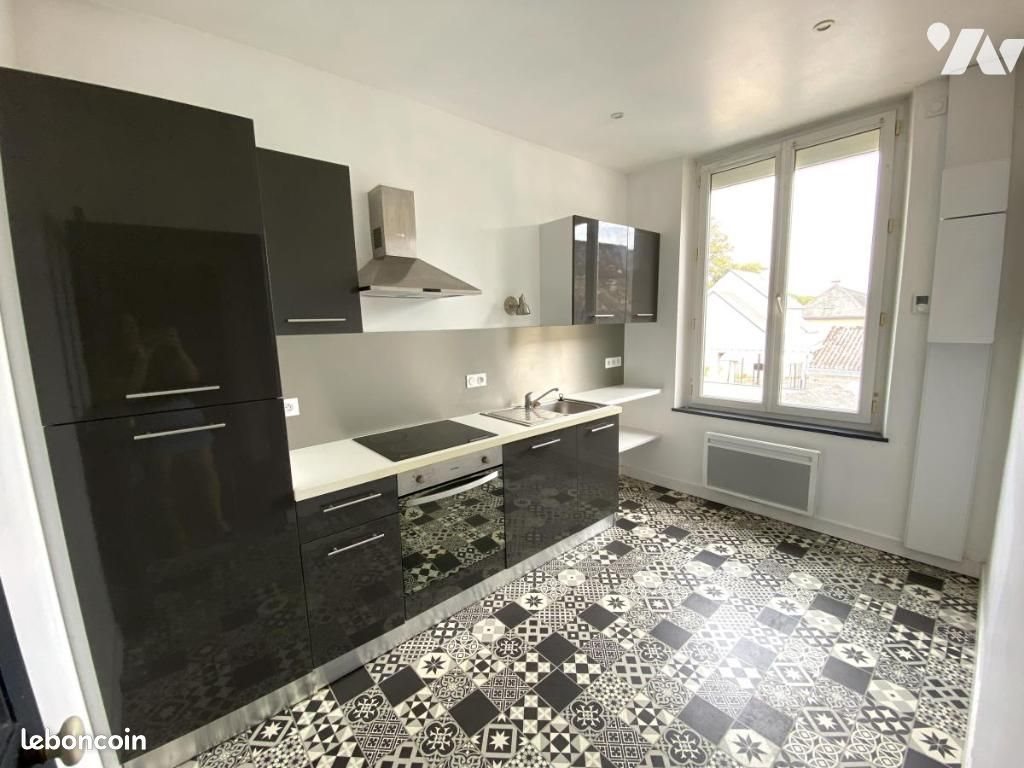 Maison à louer, 98m², Seiches-sur-le-Loir