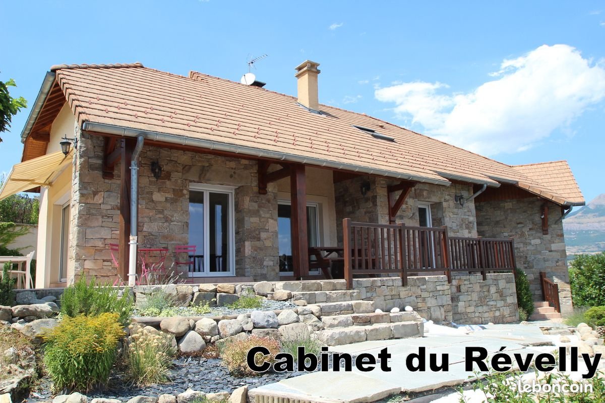 Maison à vendre, 161m², Pelleautier