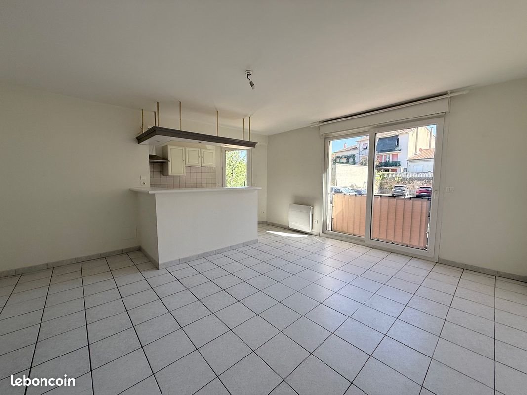 Appartement à louer, 61m², Castres