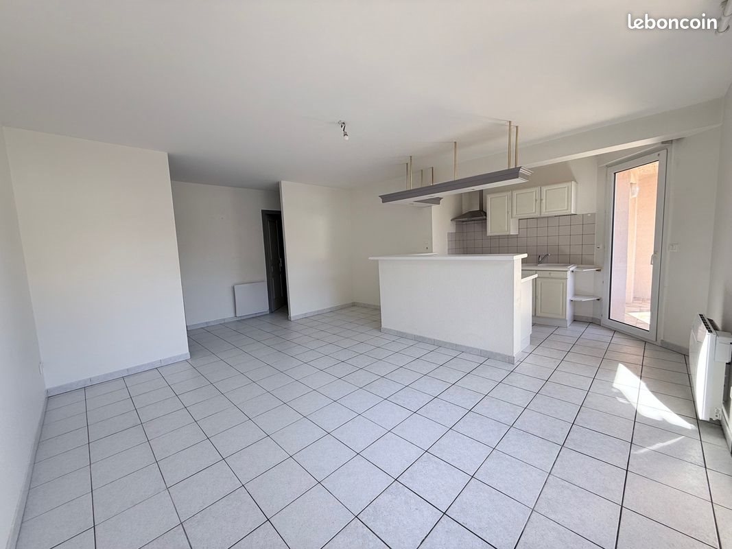 Appartement à louer, 61m², Castres