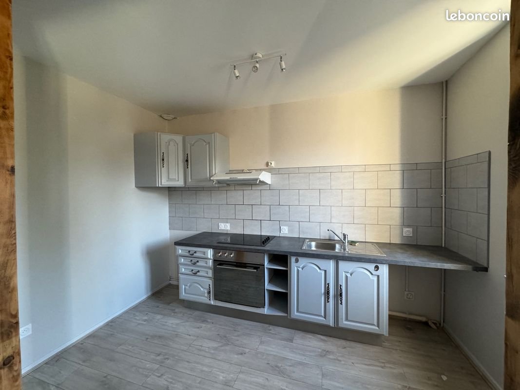 Appartement à louer, 55m², Castres