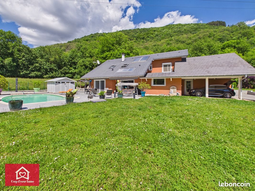 Maison à vendre, 151m², Challes-les-Eaux