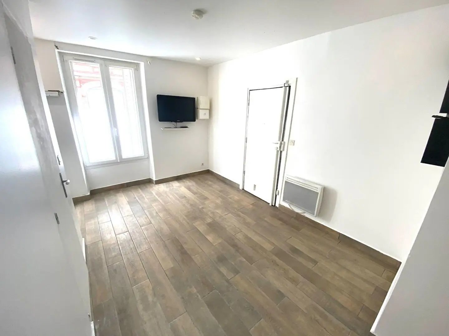 Appartement à louer, 18m², Paris 17ème